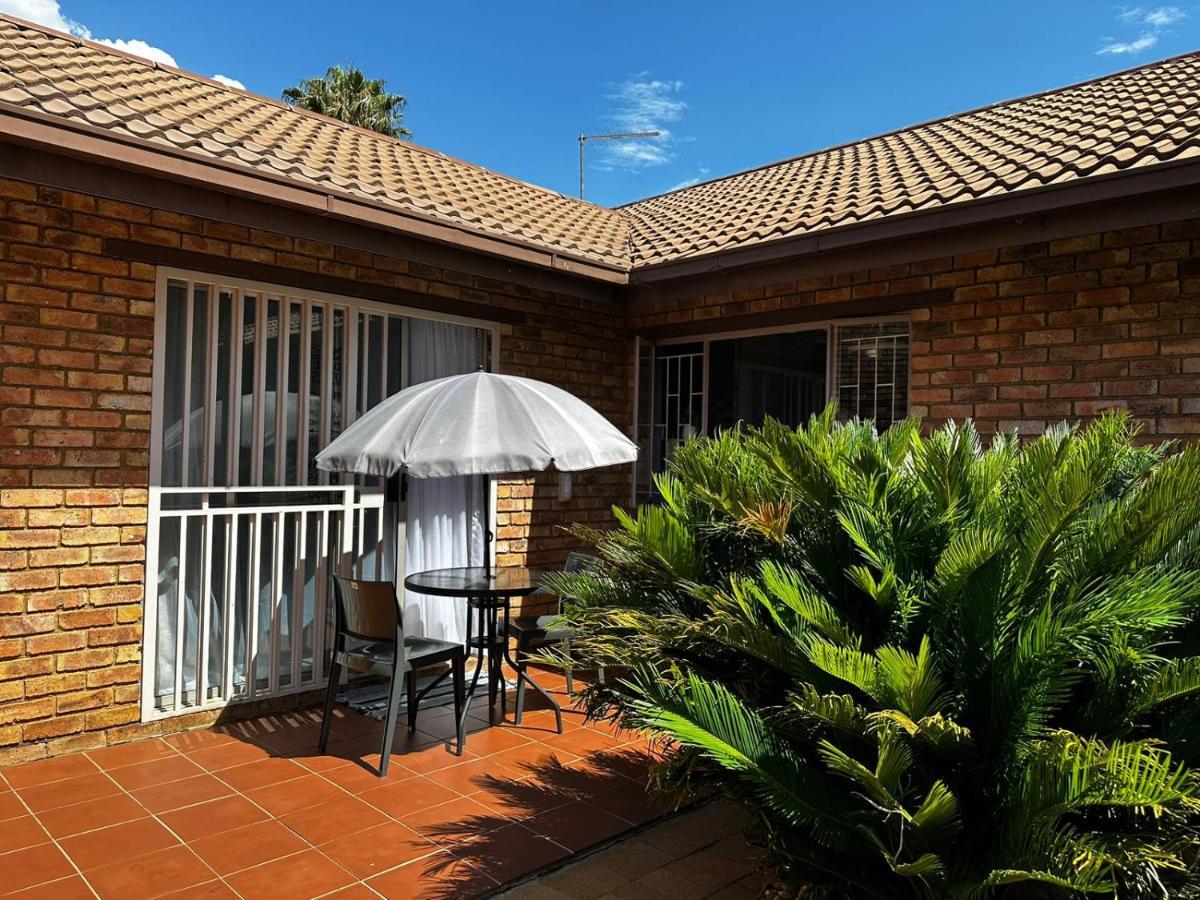 Acuvea Inn Kempton Park Eksteriør billede